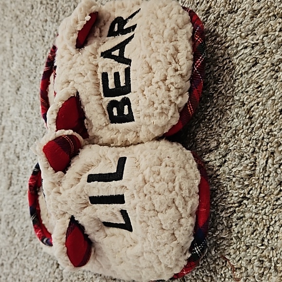 LN Dearfoams size youth 2-3, "lil bear" slippers - Picture 4 of 7